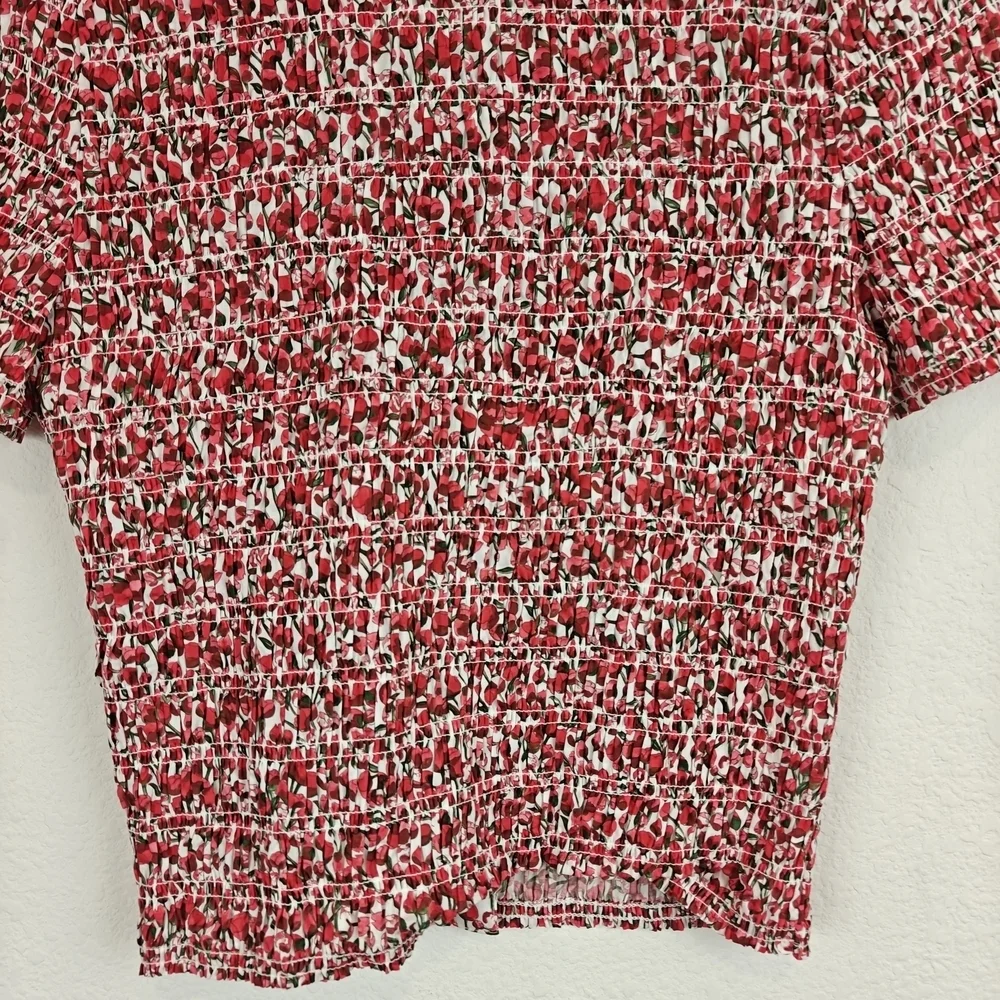 J. Crew Nwot Smocked button-up shirt in Liberty® Eliza's Red fabric Sz M